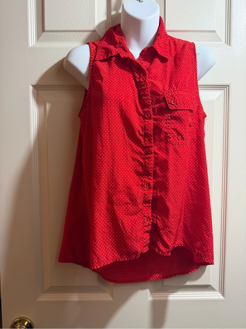 Timing Red Polka Dot Sleeveless Button Front Camisole